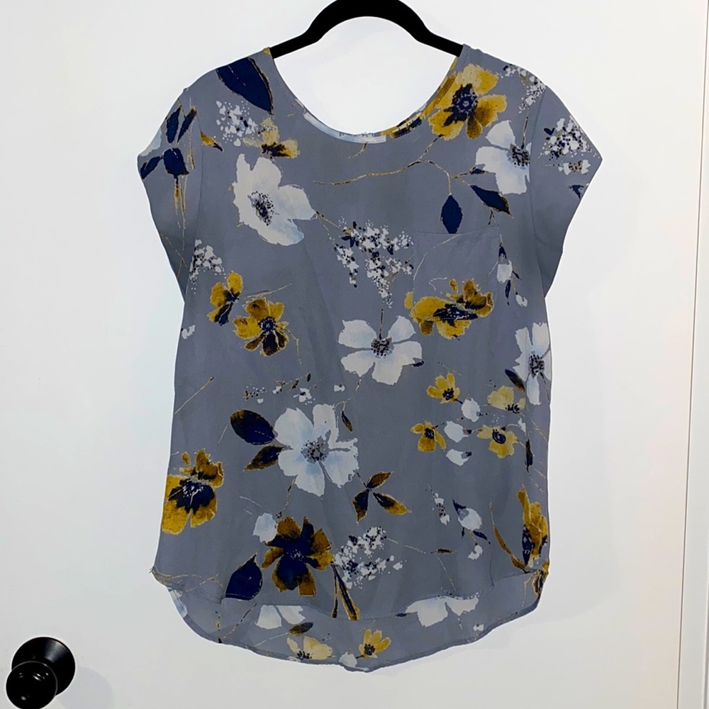 Short sleeve Floral pattern Blouse